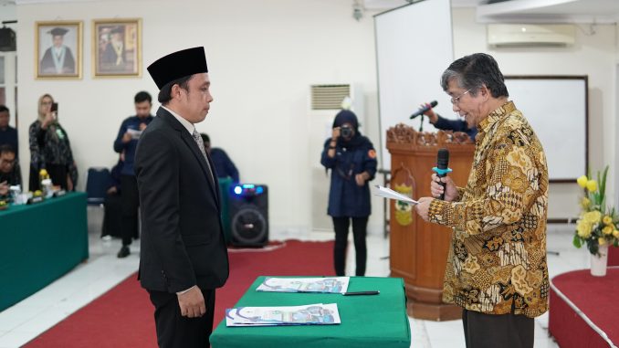 Sekretaris Unidha Universitas, Dharma Andalas, kuliah di padang, kampus terbaik